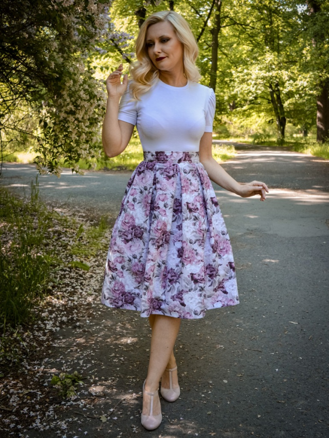 Spódnica z kontrafałdami - różowe kwiaty