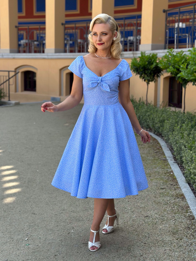 Sukienka retro Daisy na lato w stylu lat 50., widok z przodu