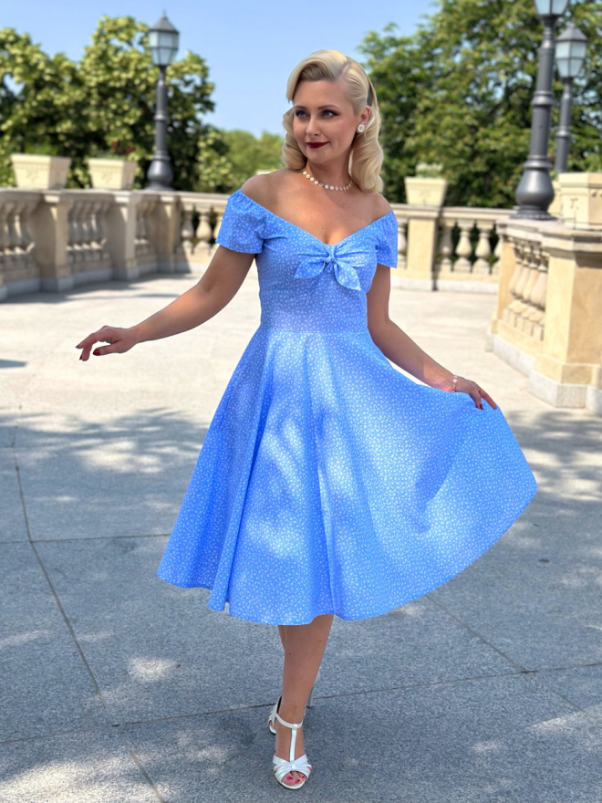 Sukienka retro Daisy w stylu lat 50., z kokardką na biuście i rozkloszowanym dołem, idealna sukienka na lato.